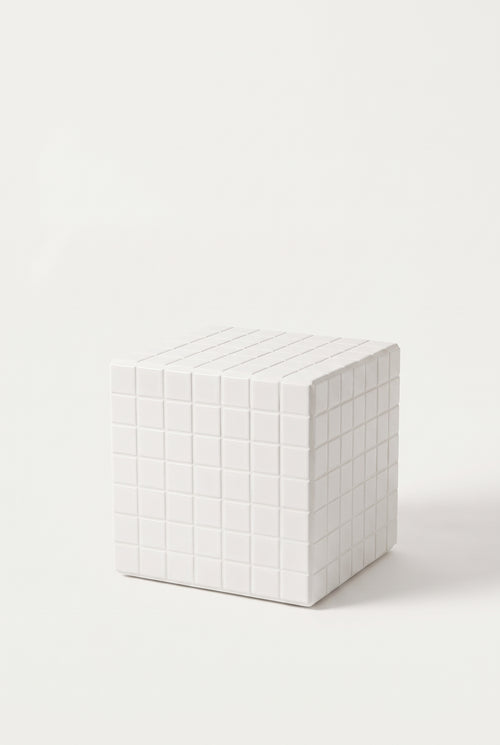 Mesa Auxiliar Cubo de Cerámica